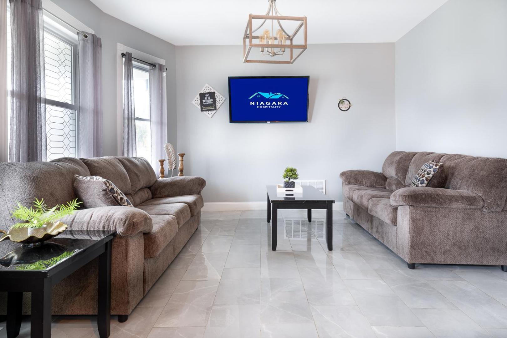 Large-Group Ready 8Br Home Near Niagara Falls & Casino エクステリア 写真